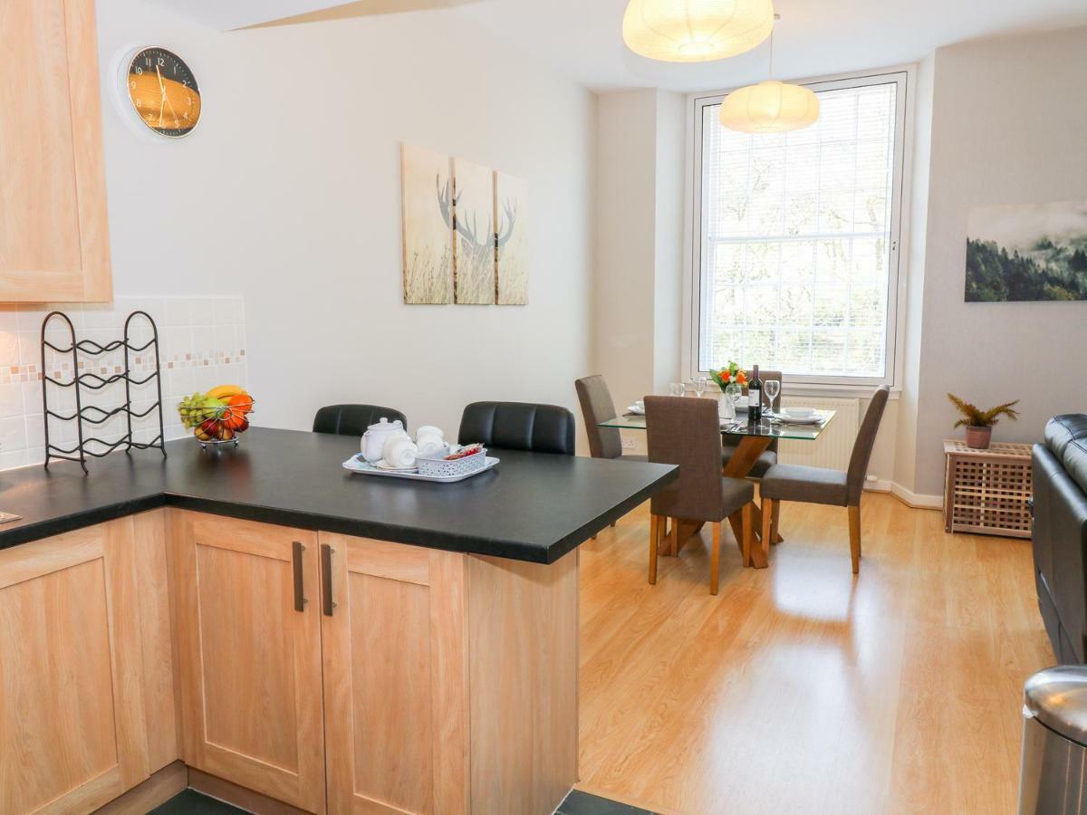 12 Keathbank Court *